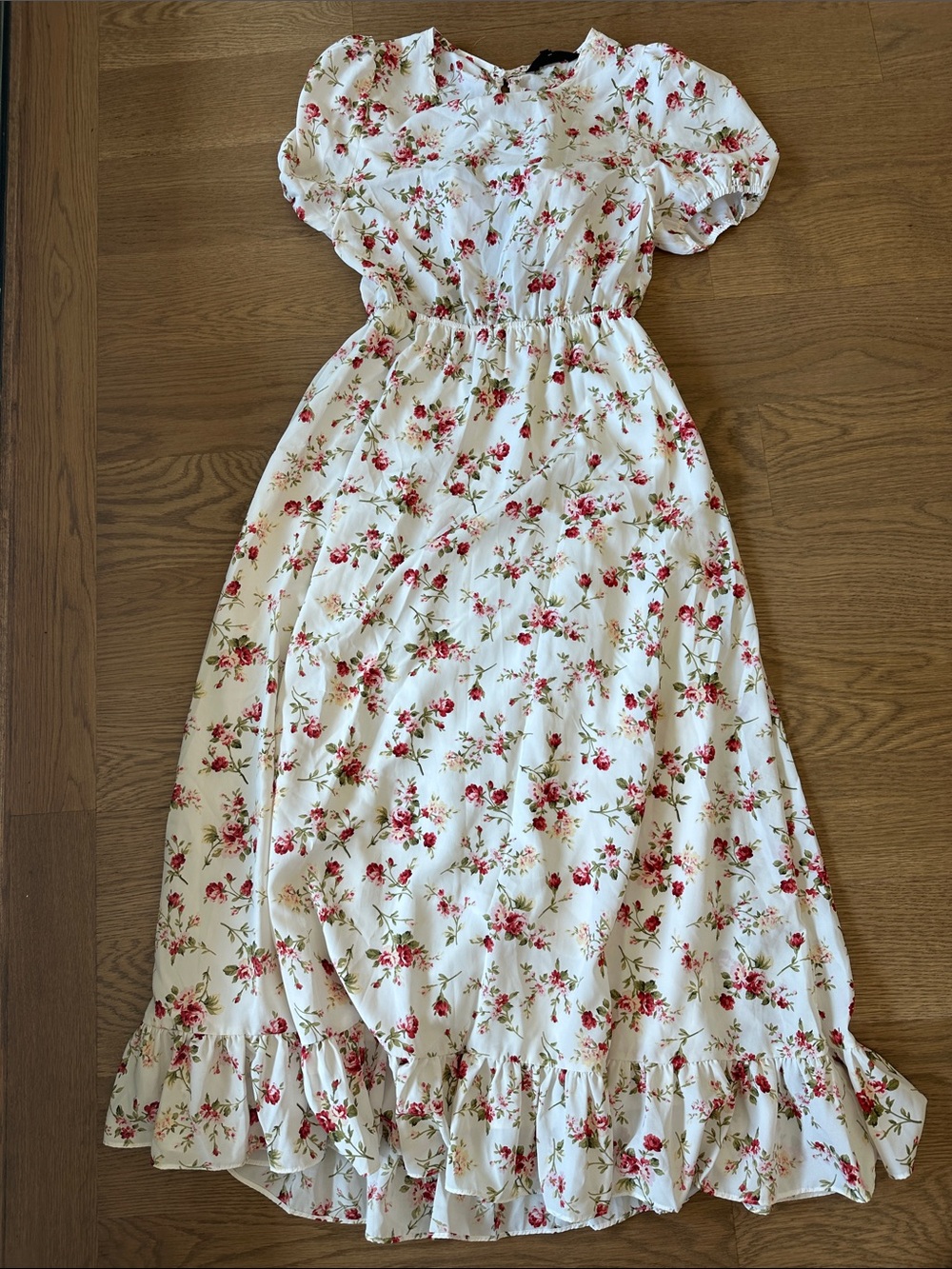 Sister Jane White Floral Keyhole Neck Midi Dress